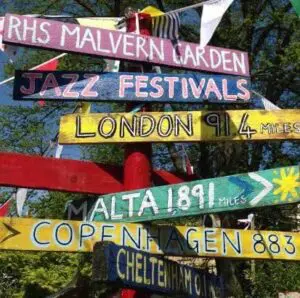 Cultural heritage entanglements: festivals as integrative sites for sustainable urban development